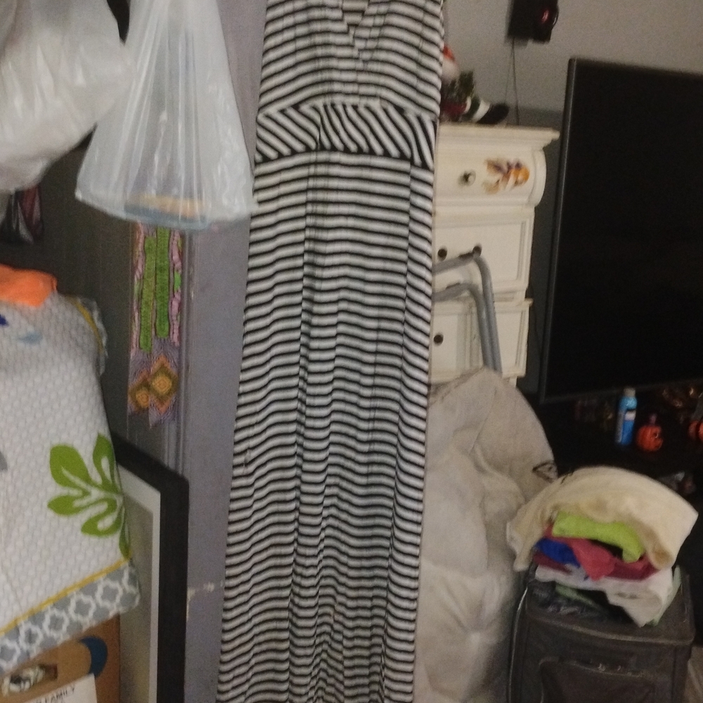 Ann Taylor Black and White Striped Dress